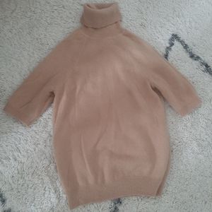 Short sleeve turtleneck cashmere sweater size small